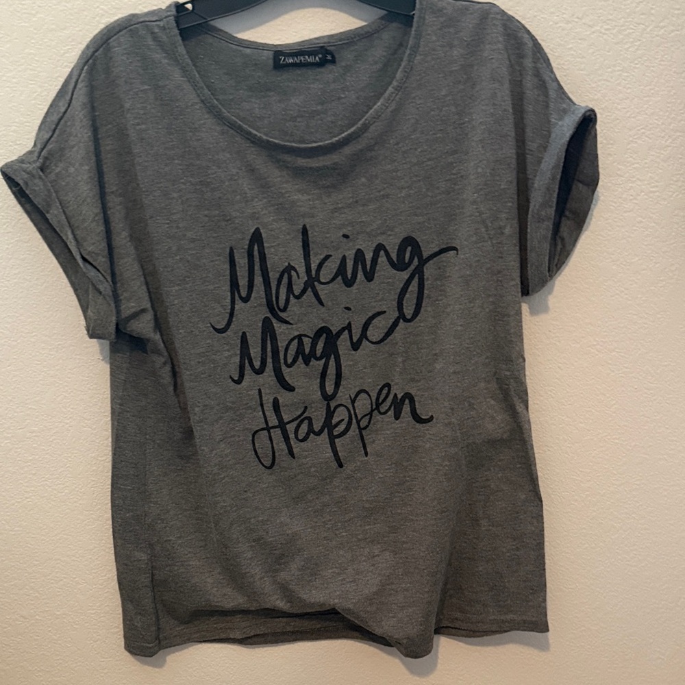 Making Magic Happen Charcoal Gray Short Sleeve Tee